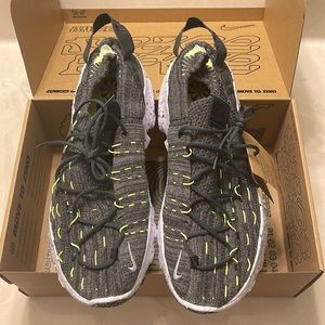 Nike Space Hippie 04 Mens Athletic Shoes Black Volt NEW CZ6398-010 Size 11 Men